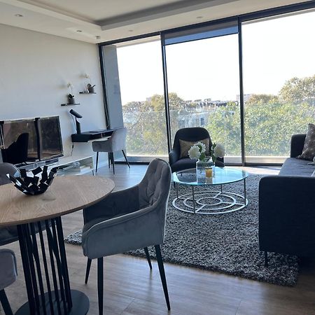 Greenpoint Designer Apartment Near Stadium & Waterfront كيب تاون المظهر الخارجي الصورة